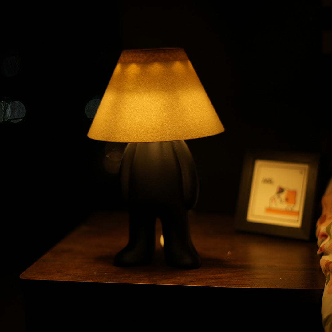 Bold Buddy Lamp