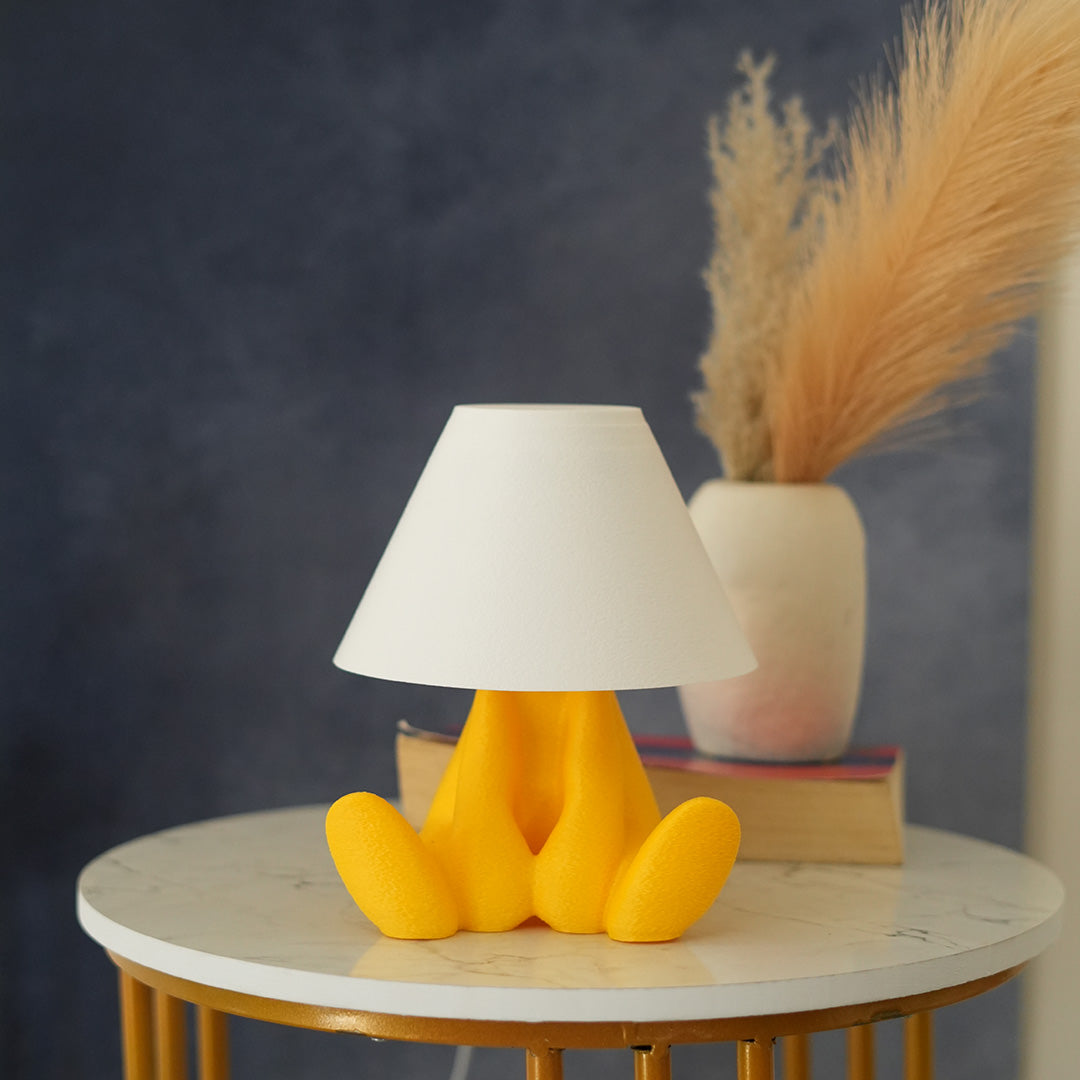 Shy Buddy Lamp